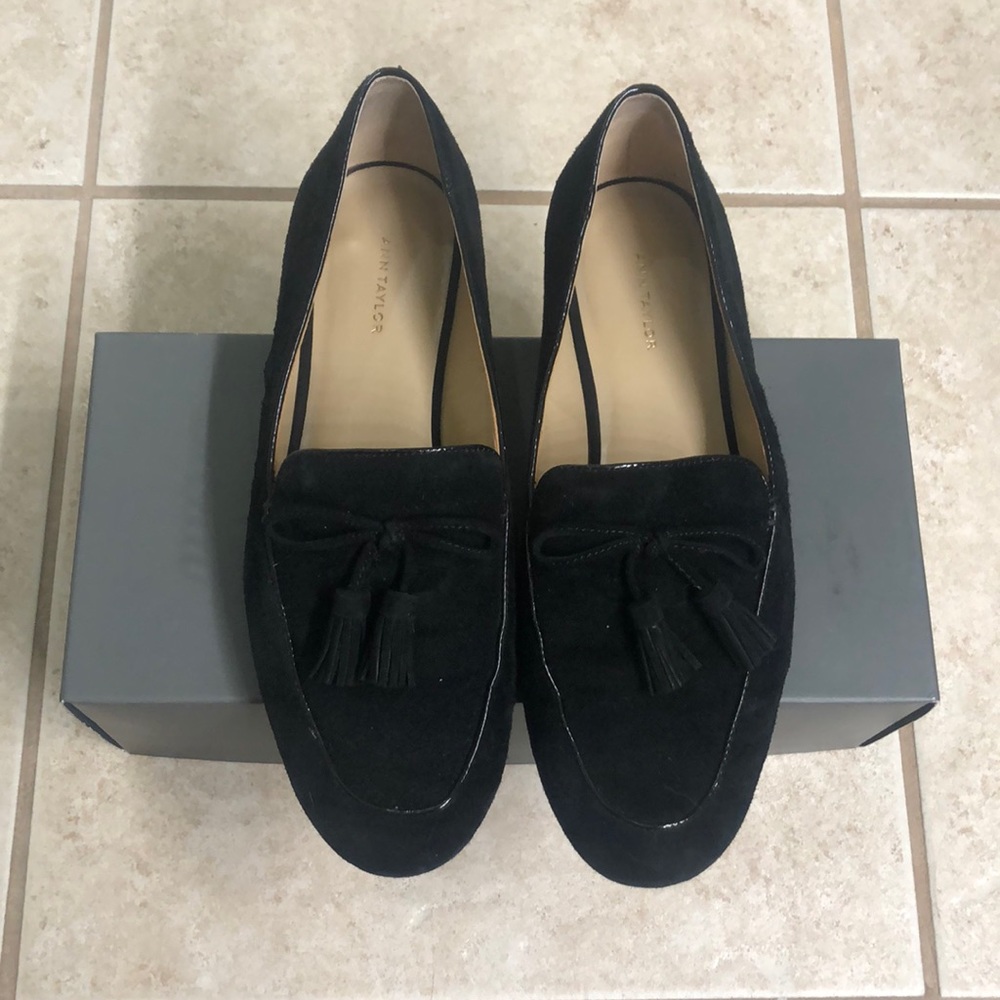Ann Taylor black loafer